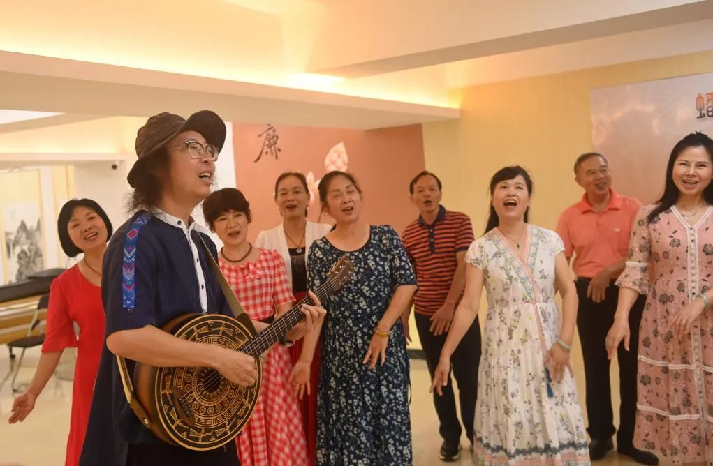 122cc太阳集成游戏