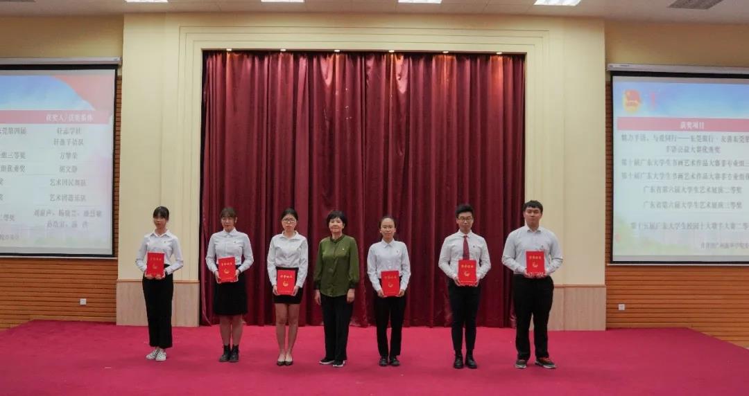 122cc太阳集成游戏