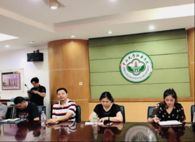 说明: http://www.xhsysu.edu.cn/__local/2/27/EF/7DF5EB22EA61F5C384FD5FA7C93_4A62A8EB_791AD.png