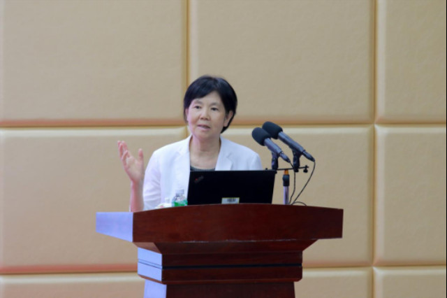 说明: http://news.xhsysu.edu.cn/__local/0/20/D1/3D2C5CE2B781FDE6D4DD2AED624_ADF42B5F_C3C2A.png