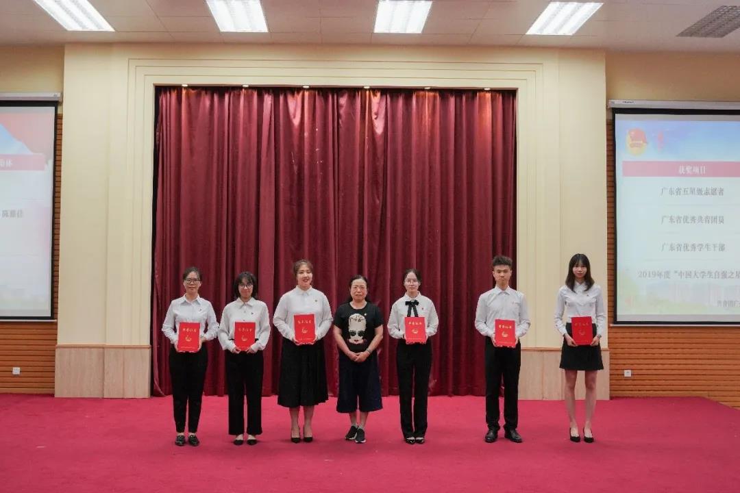 122cc太阳集成游戏